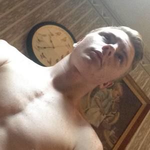 Meet your Posher, Aaron